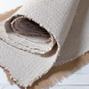 Comment coller de la toile de jute sur du bois ?