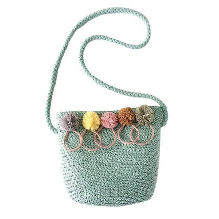 Sac En Paille Avec Des Pompons Vert Paille